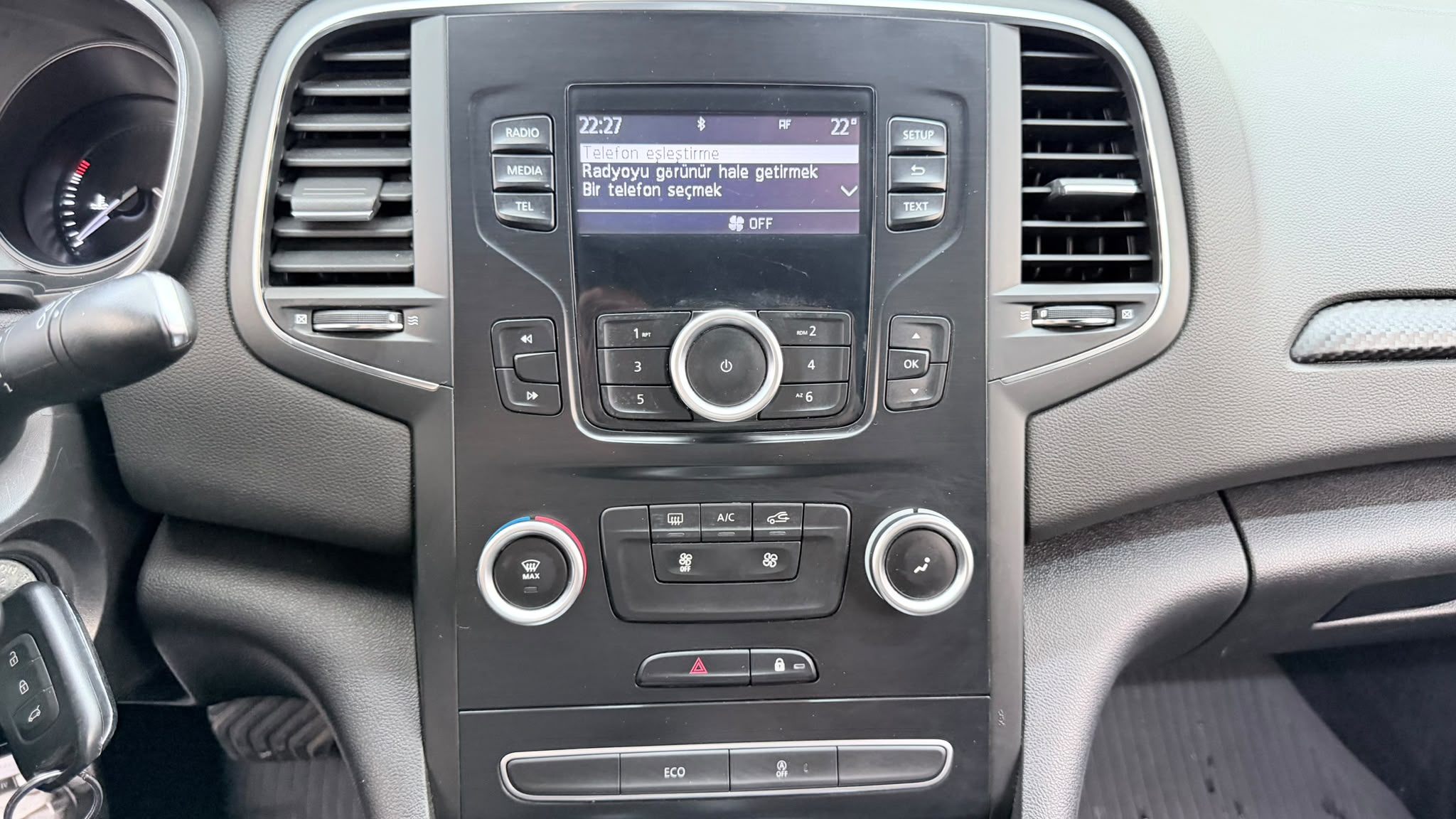 RENAULT MEGANE 21